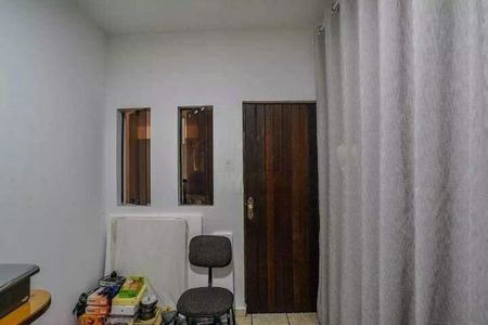 Casa à venda com 3 quartos, 273m² em Vila Linda, Santo André