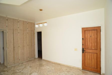 Sala de apartamento para alugar com 2 quartos, 84m² em Barra da Tijuca, Rio de Janeiro