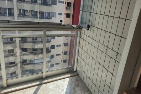 Varanda da sala de apartamento para alugar com 2 quartos, 84m² em Barra da Tijuca, Rio de Janeiro