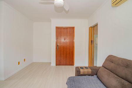 Sala de apartamento para alugar com 2 quartos, 77m² em Vila Ipiranga, Porto Alegre