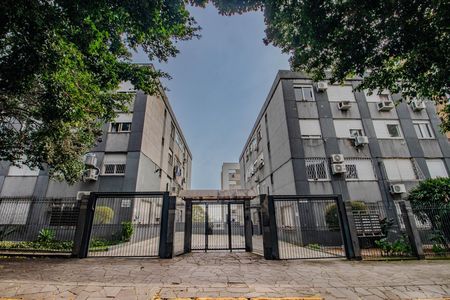 Fachada de apartamento para alugar com 2 quartos, 77m² em Vila Ipiranga, Porto Alegre