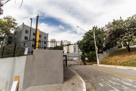 Vista da Rua de apartamento para alugar com 2 quartos, 57m² em Parque Viana, Barueri