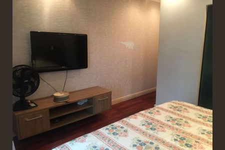 Casa à venda com 3 quartos, 250m² em Jardim Adutora, São Paulo