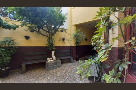 Casa à venda com 3 quartos, 354m² em Horto Florestal, Belo Horizonte