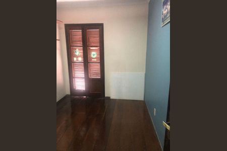 Casa à venda com 3 quartos, 224m² em Vila Curuçá, Santo André
