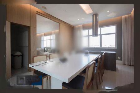 Apartamento para alugar com 2 quartos, 105m² em Jardim Prainha, São Paulo