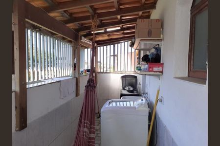 Casa à venda com 3 quartos, 320m² em Jardim Utinga, Santo André