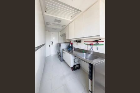 Apartamento à venda com 2 quartos, 115m² em Moema, São Paulo