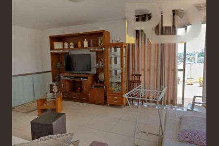 Apartamento à venda com 3 quartos, 170m² em Esplanada, Belo Horizonte