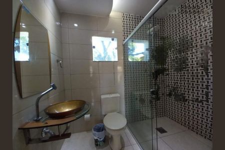 Casa à venda com 214m², 3 quartos e sem vaga
