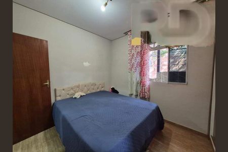 Casa à venda com 217m², 3 quartos e 4 vagas