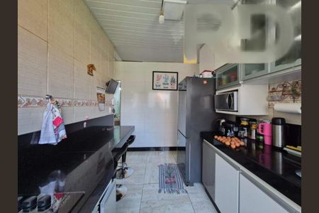 Casa à venda com 217m², 3 quartos e 4 vagas