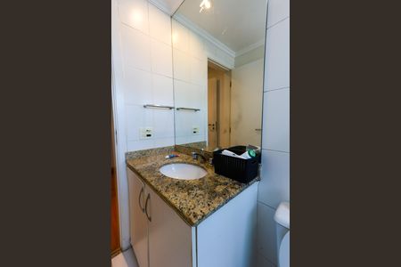 Apartamento à venda com 101m², 2 quartos e 2 vagas Apartamento à venda com 101m², 2 quartos e 2 vagasBanheiro da Suíte 1