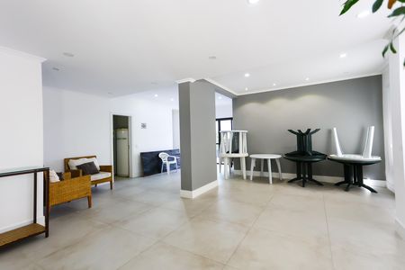 Apartamento à venda com 101m², 2 quartos e 2 vagas Apartamento à venda com 101m², 2 quartos e 2 vagasÁrea comum - Salão de festas