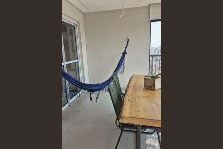 Casa à venda com 3 quartos, 200m² em Parque Sao Domingos, São Paulo