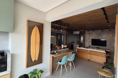 Casa à venda com 3 quartos, 200m² em Parque Sao Domingos, São Paulo