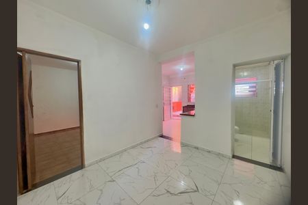 Sala de casa para alugar com 2 quartos, 118m² em Jardim Novo Portugal, Guarulhos