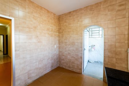 Cozinha de casa à venda com 4 quartos, 400m² em Boa Vista, Belo Horizonte