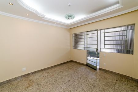 Sala de casa à venda com 4 quartos, 400m² em Boa Vista, Belo Horizonte