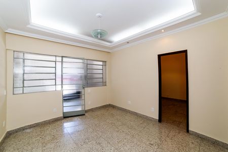 Sala de casa à venda com 4 quartos, 400m² em Boa Vista, Belo Horizonte