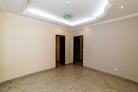 Casa à venda com 4 quartos, 400m² em Boa Vista, Belo Horizonte