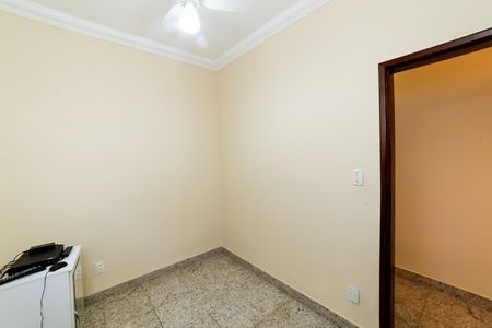 Quarto 3 de casa à venda com 4 quartos, 400m² em Boa Vista, Belo Horizonte