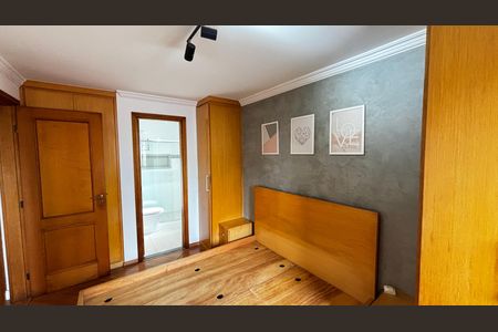 Suite de apartamento para alugar com 2 quartos, 76m² em Vila Assunção, Santo André