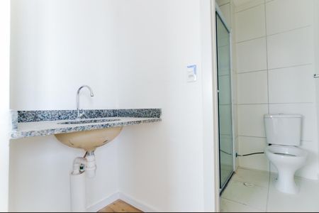 Banheiro de apartamento para alugar com 2 quartos, 40m² em Centro, Guarulhos