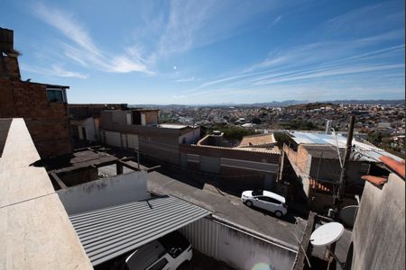 Varanda da Sala de casa à venda com 2 quartos, 200m² em Bandeirantes, Contagem