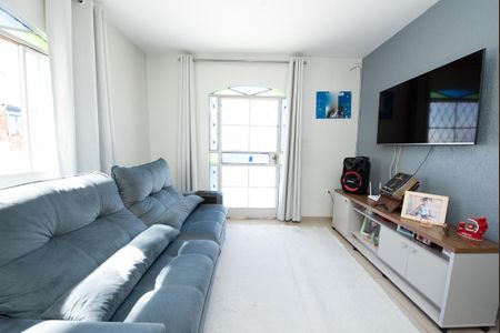 Sala de casa à venda com 2 quartos, 200m² em Bandeirantes, Contagem