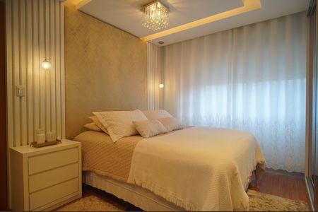 Apartamento à venda com 220m², 3 quartos e 1 vagasuite 