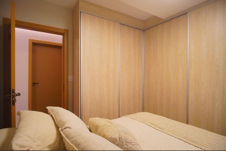 Apartamento à venda com 220m², 3 quartos e 1 vagaQuarto 2