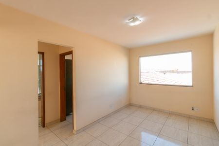 Apartamento à venda com 2 quartos, 60m² em Serrano, Belo Horizonte