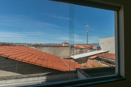 Apartamento à venda com 2 quartos, 60m² em Serrano, Belo Horizonte