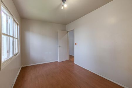 Quarto 1 de apartamento para alugar com 2 quartos, 65m² em Cristal, Porto Alegre
