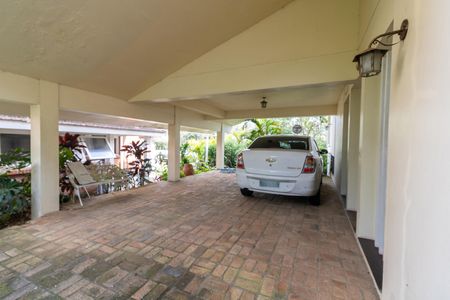Garagem de casa de condomínio à venda com 4 quartos, 363m² em Cavalhada, Porto Alegre