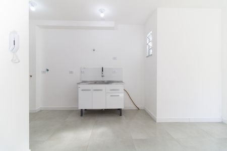 Cozinha  de apartamento para alugar com 1 quarto, 32m² em Cursino, São Paulo