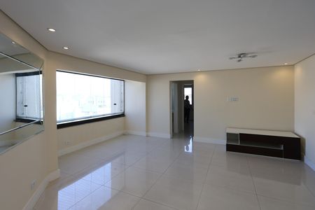 Sala  de apartamento à venda com 3 quartos, 140m² em Chácara Agrindus, Taboão da Serra