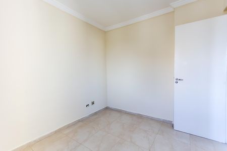 quarto 1 de apartamento à venda com 3 quartos, 140m² em Chácara Agrindus, Taboão da Serra
