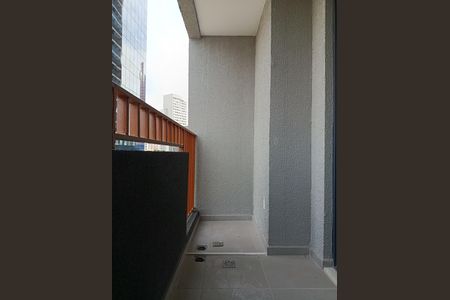 Varanda de kitnet/studio à venda com 1 quarto, 28m² em Pinheiros, São Paulo