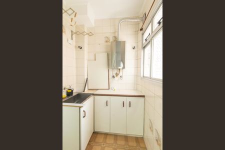 Área de Serviço de apartamento para alugar com 2 quartos, 64m² em Centro Cívico, Curitiba