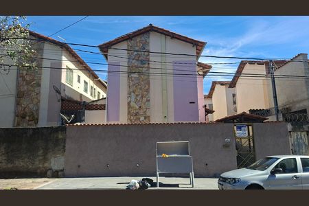 Fachada / Placa G: FLRR 147 de apartamento à venda com 2 quartos, 100m² em Vila Cloris, Belo Horizonte