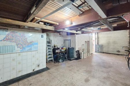 Garagem de casa para alugar com 3 quartos, 285m² em Ferrazópolis, São Bernardo do Campo