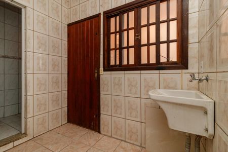 Casa para alugar com 120m², 4 quartos e 2 vagas Casa para alugar com 120m², 4 quartos e 2 vagasÁrea de Serviço