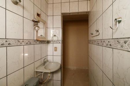 Casa para alugar com 120m², 4 quartos e 2 vagas Casa para alugar com 120m², 4 quartos e 2 vagasBanheiro da Suíte