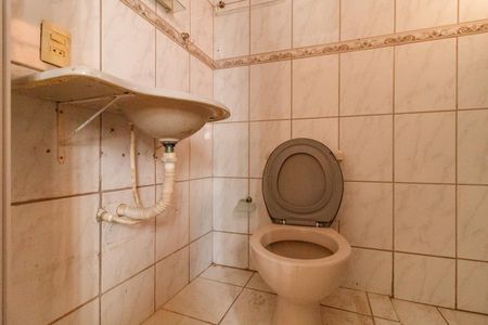 Casa para alugar com 120m², 4 quartos e 2 vagas Casa para alugar com 120m², 4 quartos e 2 vagasLavabo