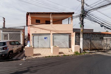 Fachada de casa para alugar com 4 quartos, 120m² em Vila Nova Galvão, São Paulo