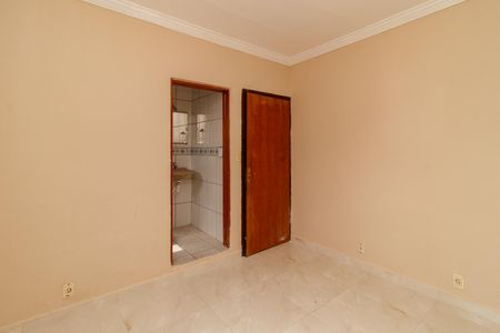 Casa para alugar com 120m², 4 quartos e 2 vagas Casa para alugar com 120m², 4 quartos e 2 vagasSuíte 3