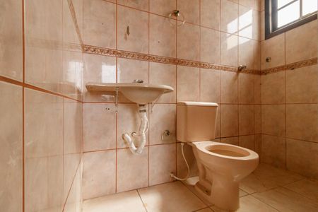 Casa para alugar com 120m², 4 quartos e 2 vagas Casa para alugar com 120m², 4 quartos e 2 vagasBanheiro da Suíte 2