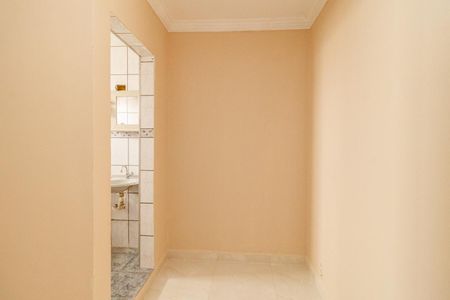 Casa para alugar com 120m², 4 quartos e 2 vagas Casa para alugar com 120m², 4 quartos e 2 vagasSuíte